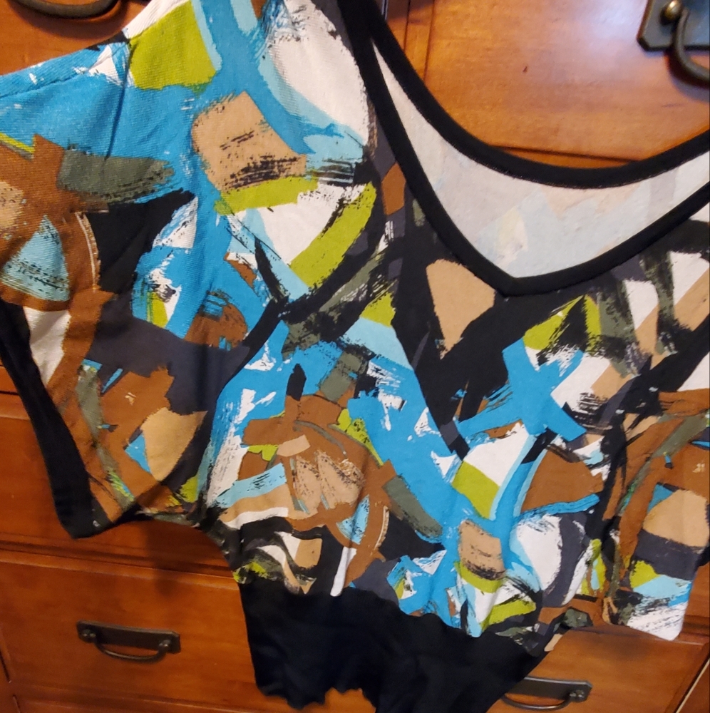 Colorful fun top - Picture 4 of 4